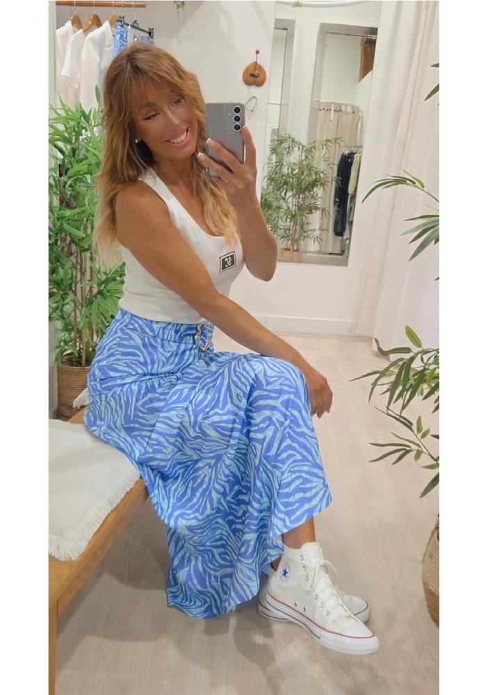 FALDA LARGA ESTAMPADA CON APLICACION METALIZADA