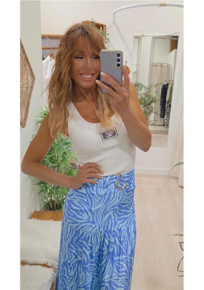 FALDA LARGA ESTAMPADA CON APLICACION METALIZADA